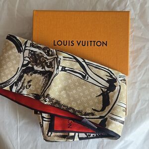 Louis Vuitton Bandeau Trunk Scarf